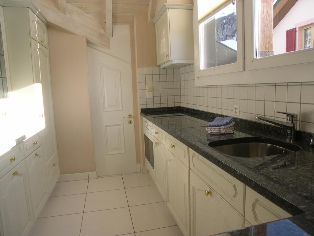 Adlerhorst Appartement Leukerbad Buitenkant foto